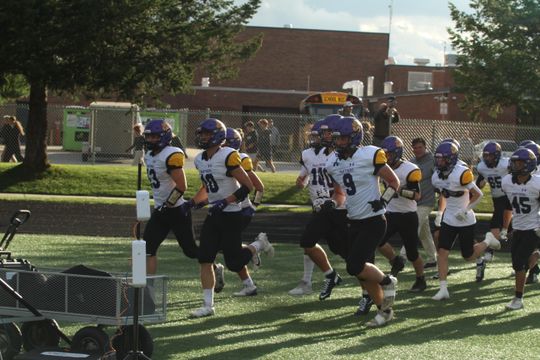 Lakers defeat Panthers, 42-7