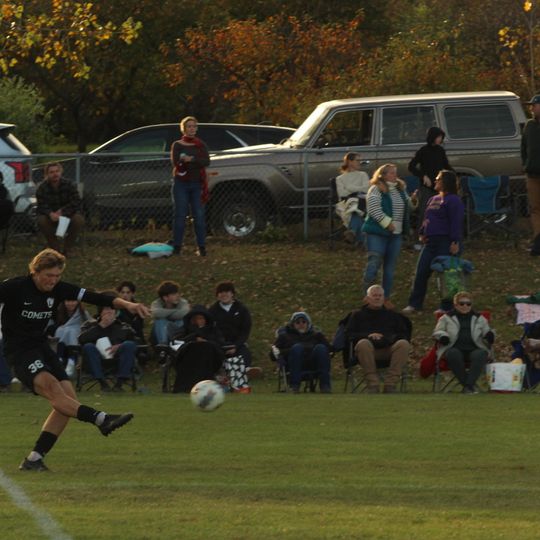 Leland captures district championship, 4-1