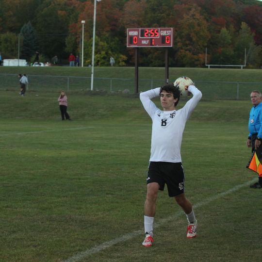 Leland captures district championship, 4-1