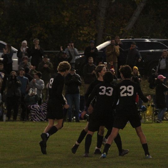 Leland captures district championship, 4-1